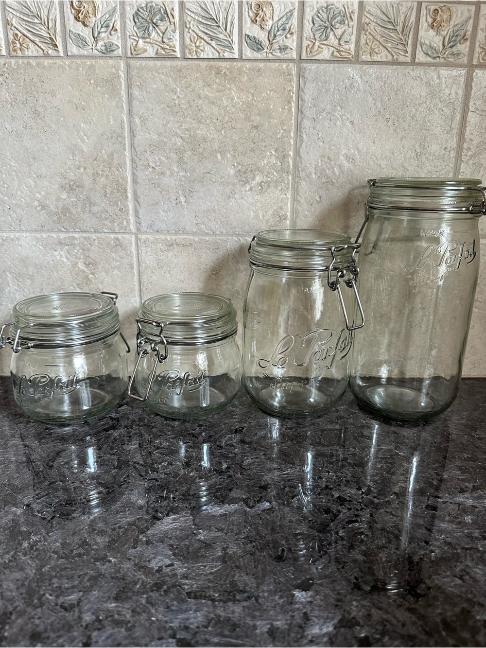 Le Parfait “super” Clear Glass Airtight Storage Jars – Set of 4 (Clear)